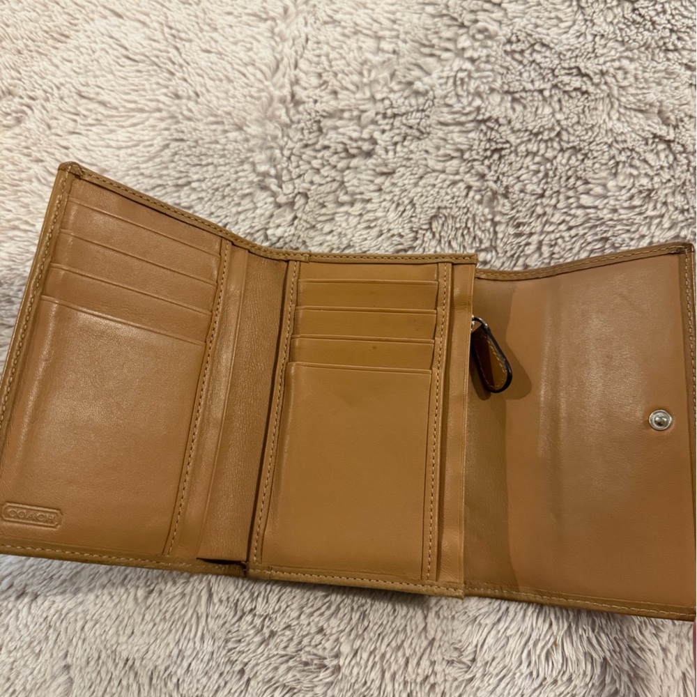 Coach Tri Fold Wallet - Picture 3 of 12